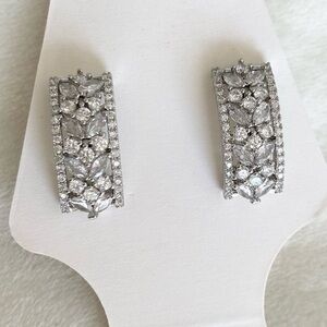 Silver Diamond Dangle Earrings Bridal wedding New